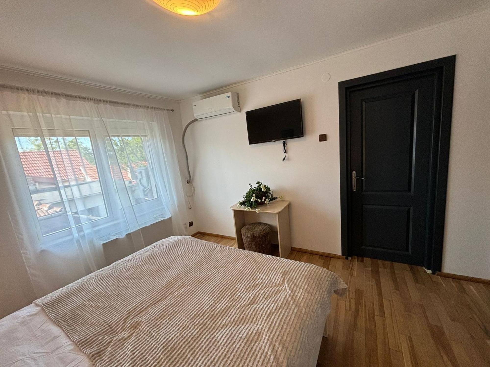 Vila Daddy Deva Exteriör bild